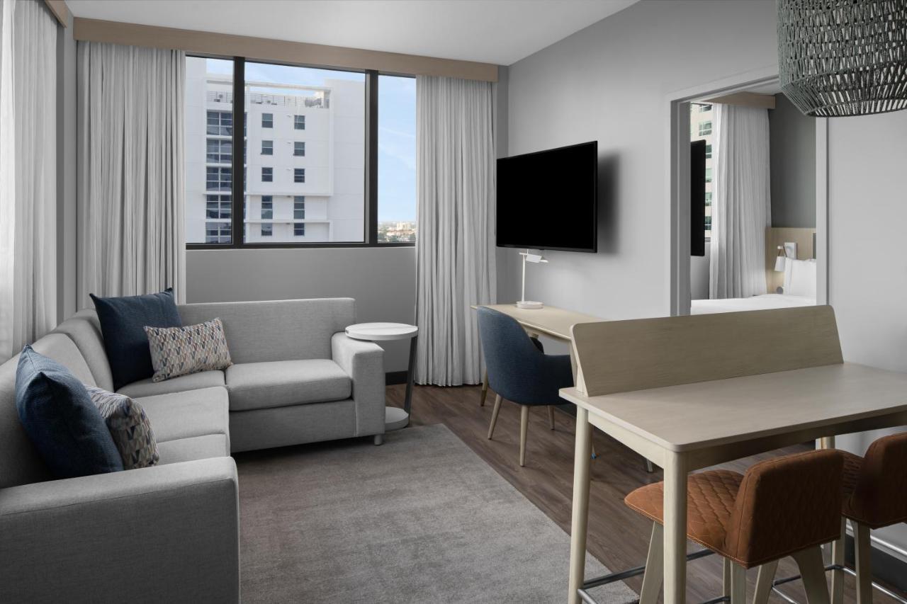 Element Miami Brickell Hotel Exterior photo